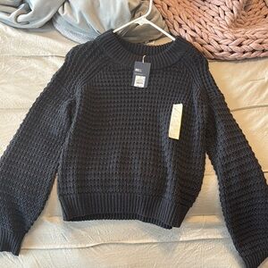 Universal Thread Gray Crew Neck Sweater
